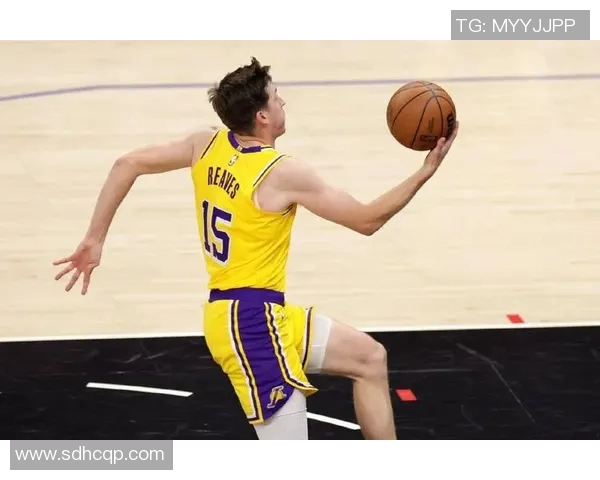 湖人116-115森林狼迎4利好!里弗斯蜕变,2争议球员+艾顿证明自己